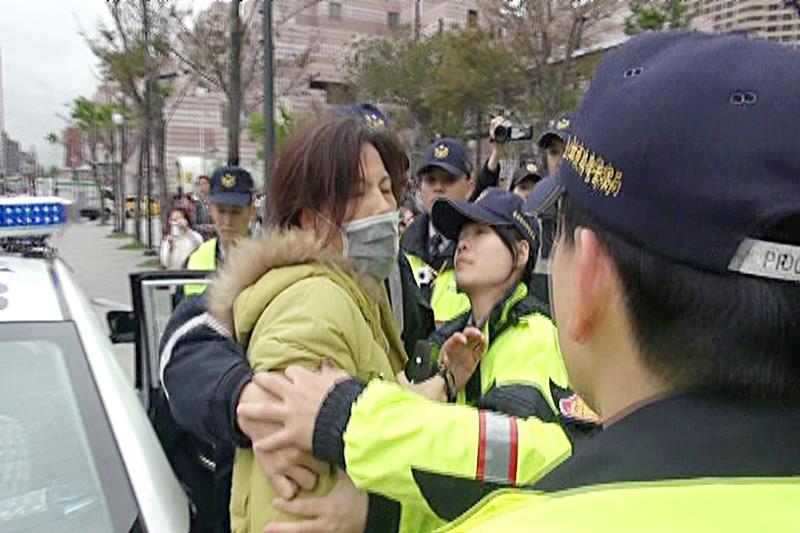 「愛國」? 愛哪一個國家?